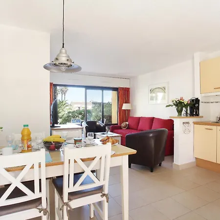 Üdülőpark Odalys Saint Loup 3*